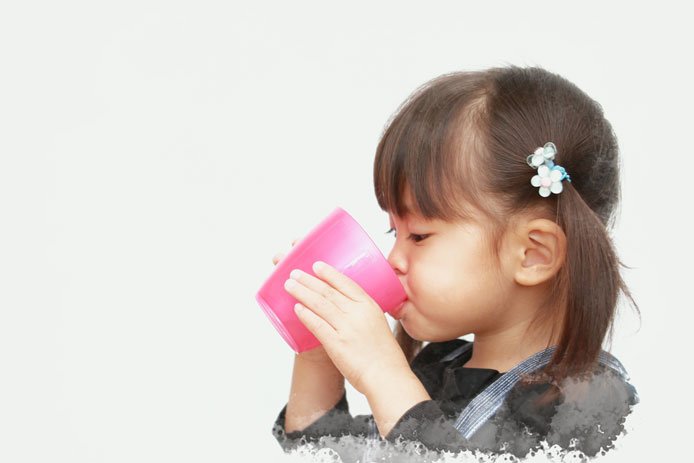 Encourage your child to satisfy their thirst with water. 